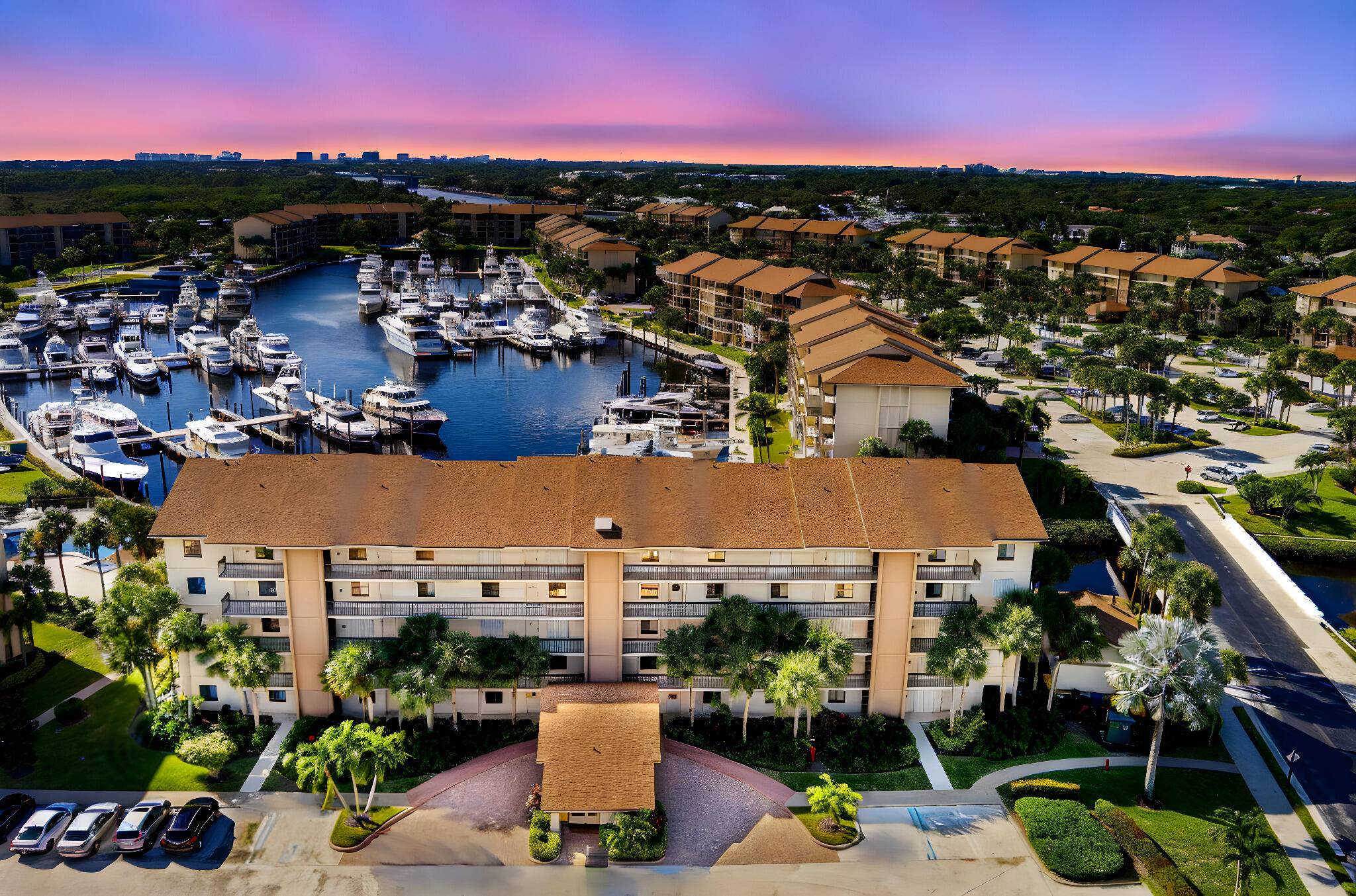 This bright and spacious 2 bedroom, 2 bath condo offers beautiful marina and Intracoastal views and is the lowest priced unit in the community, making it the perfect opportunity to ...