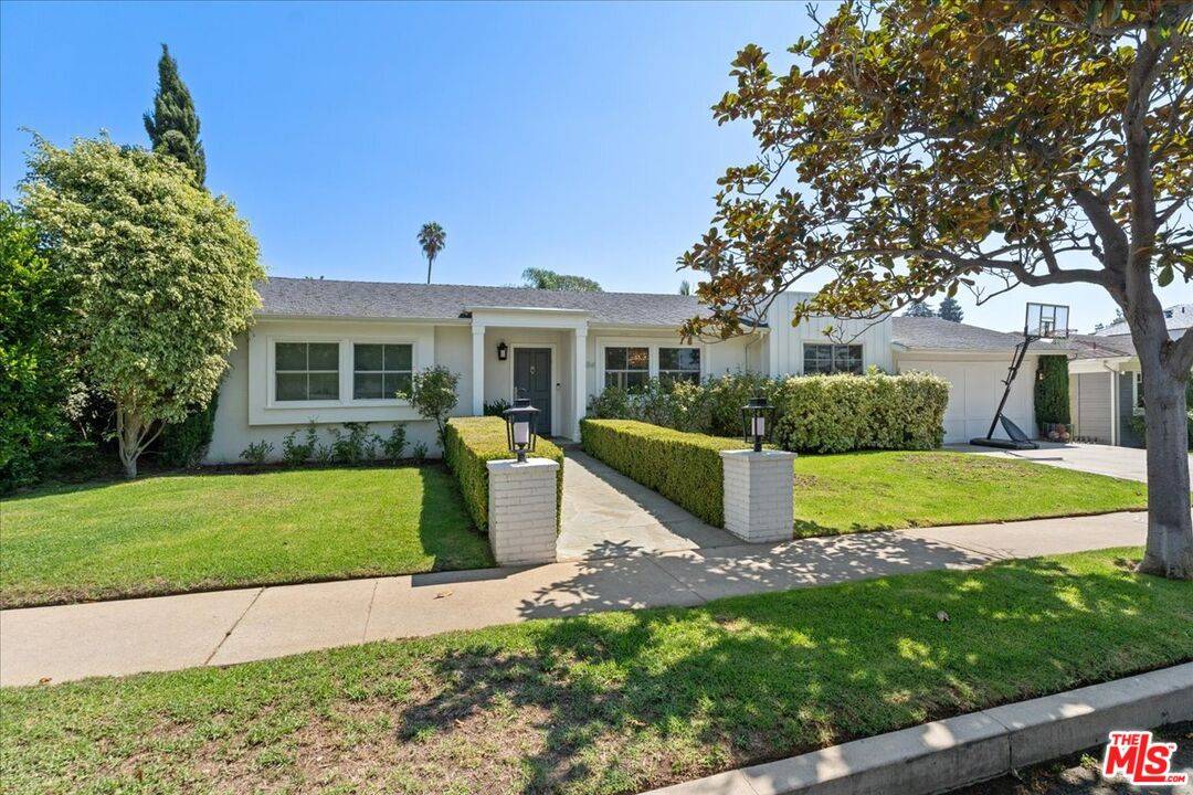 1354   Beckwith Ave 3BR Brentwood La
