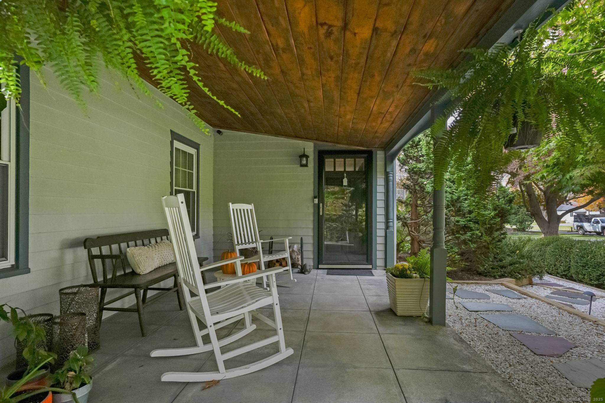 Charming, updated and expanded 1949 ranch in one of Lower Easton's most desirable neighborhoods.