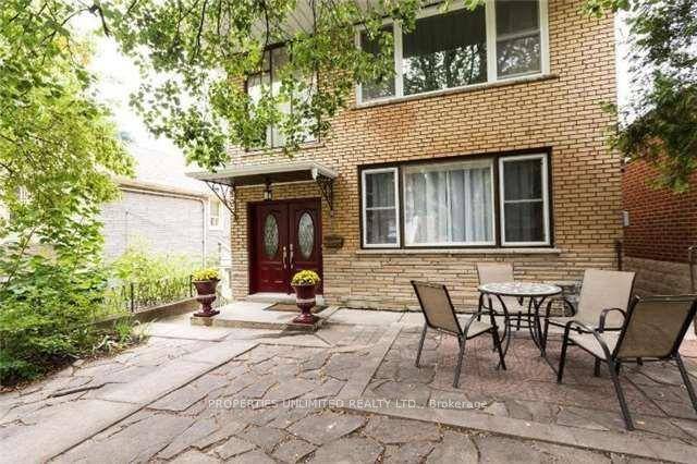 Luxury 2 Bdrm in Bloor West Village.