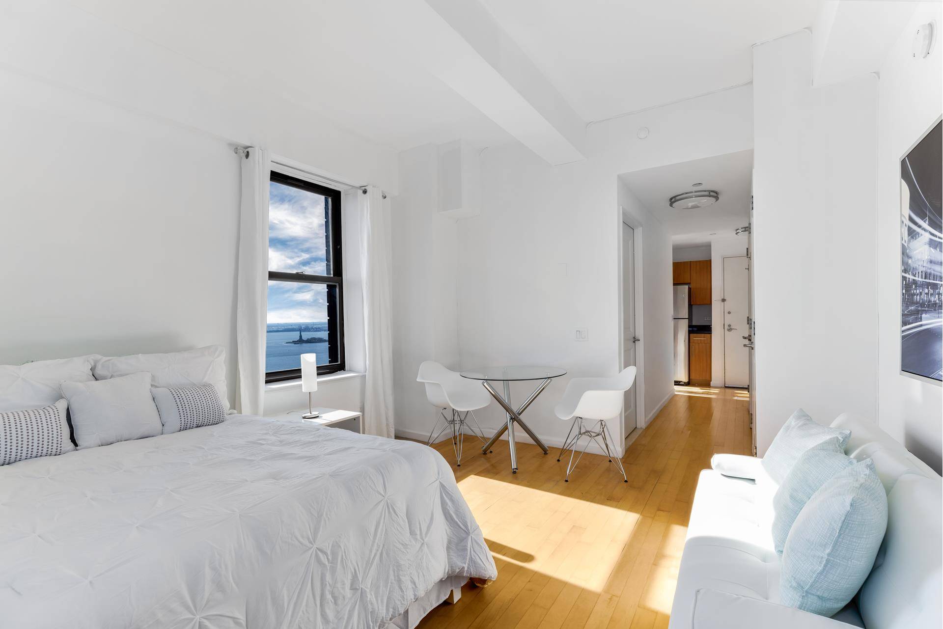 Unrivaled Light amp ; Iconic Views The Best Statue of Liberty View in the Building Welcome to Residence 44C, a sun drenched corner studio on the 44th floor of the ...