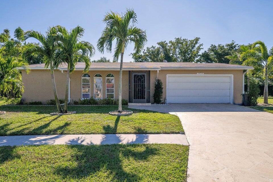 Welcome to 14718 Shadowood Lane, an exemplary single story residence in the heart of Delray Beach, FL.