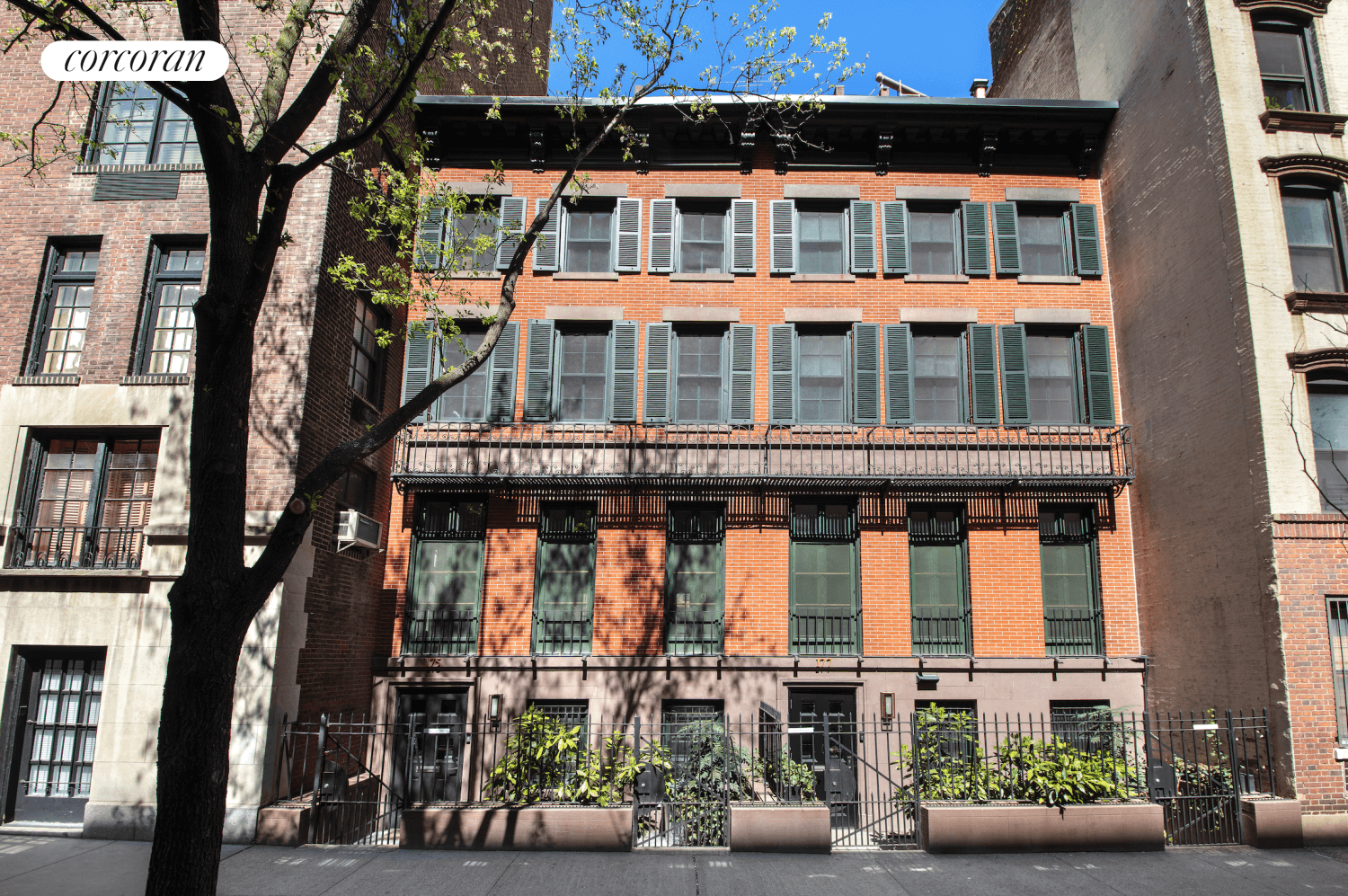 Stunning Townhouse at 175 East 78th Street 6, 995, 000 For the first time in nearly 60 years, this rare and exceptional townhouse at 175 East 78th Street is available ...