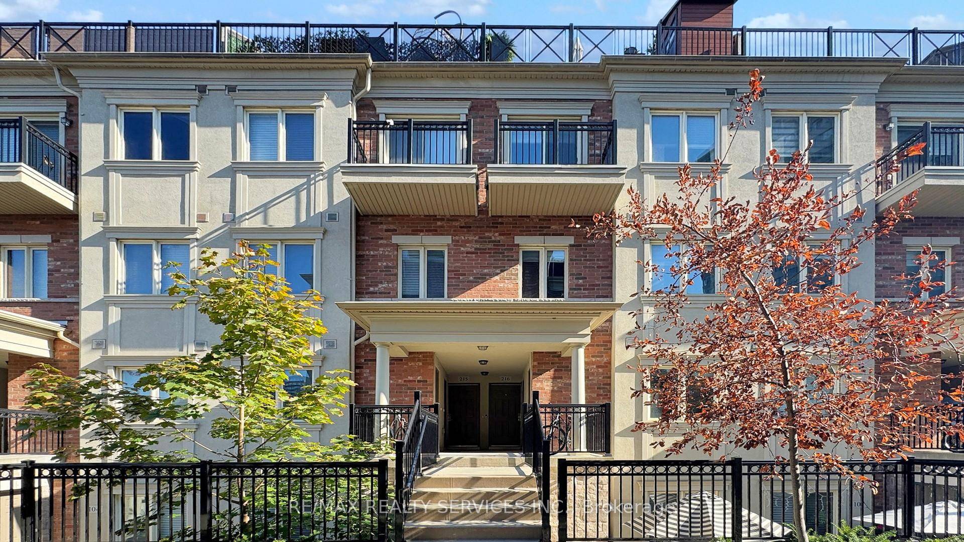 Welcome to Modern Living at Bloom Park Towns !