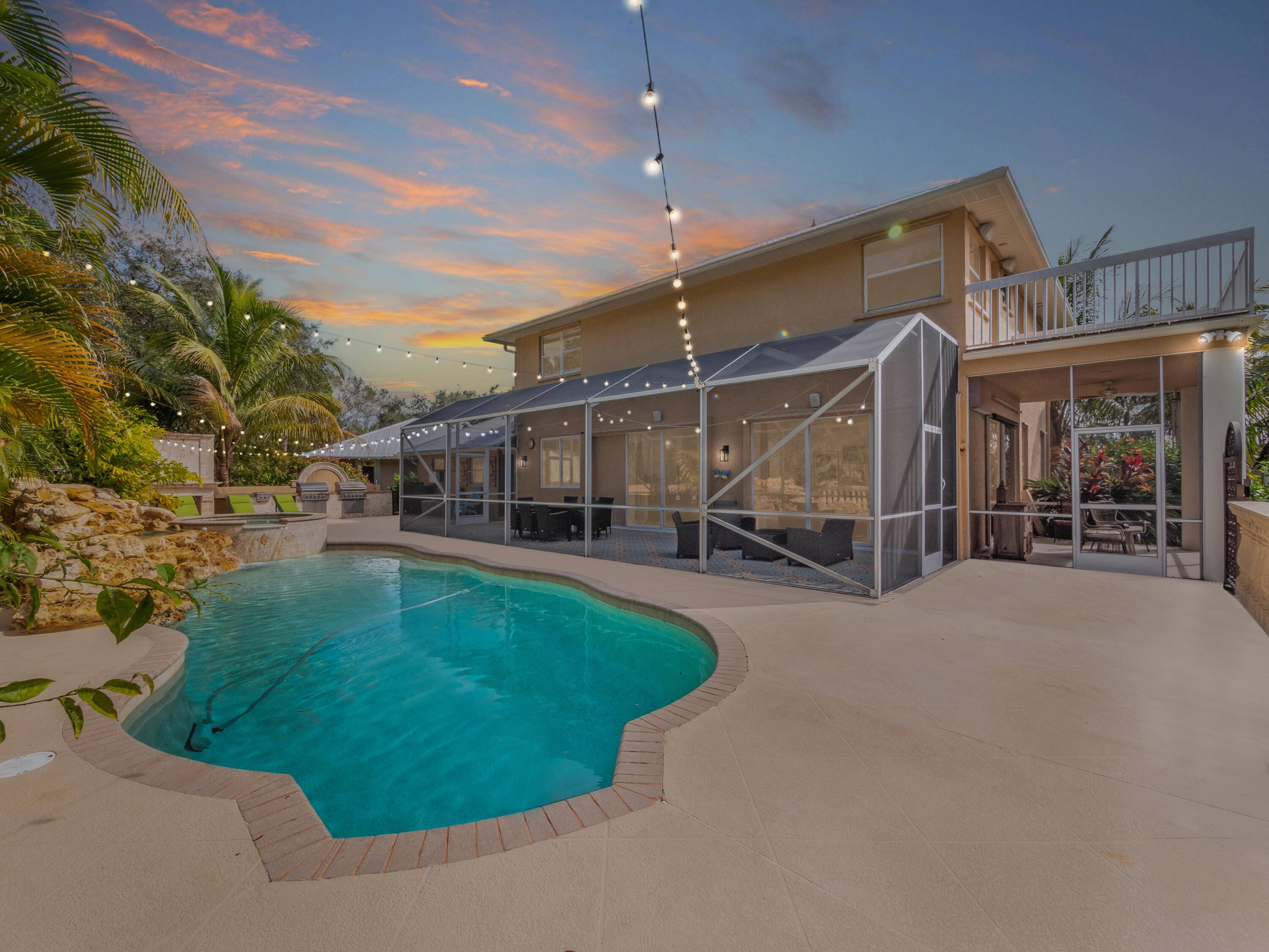 This residence delivers the perfect location with modern finishes, useful spaces.