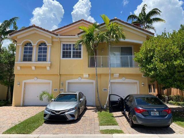 Just Listed ! Beautiful 2 bedroom 2 bath Townhome with attached one car garage.