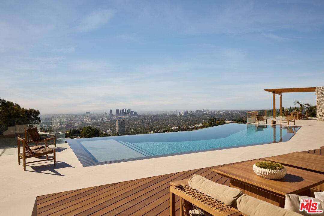 1615 Blue Jay Way 5BR Sunset Strip La