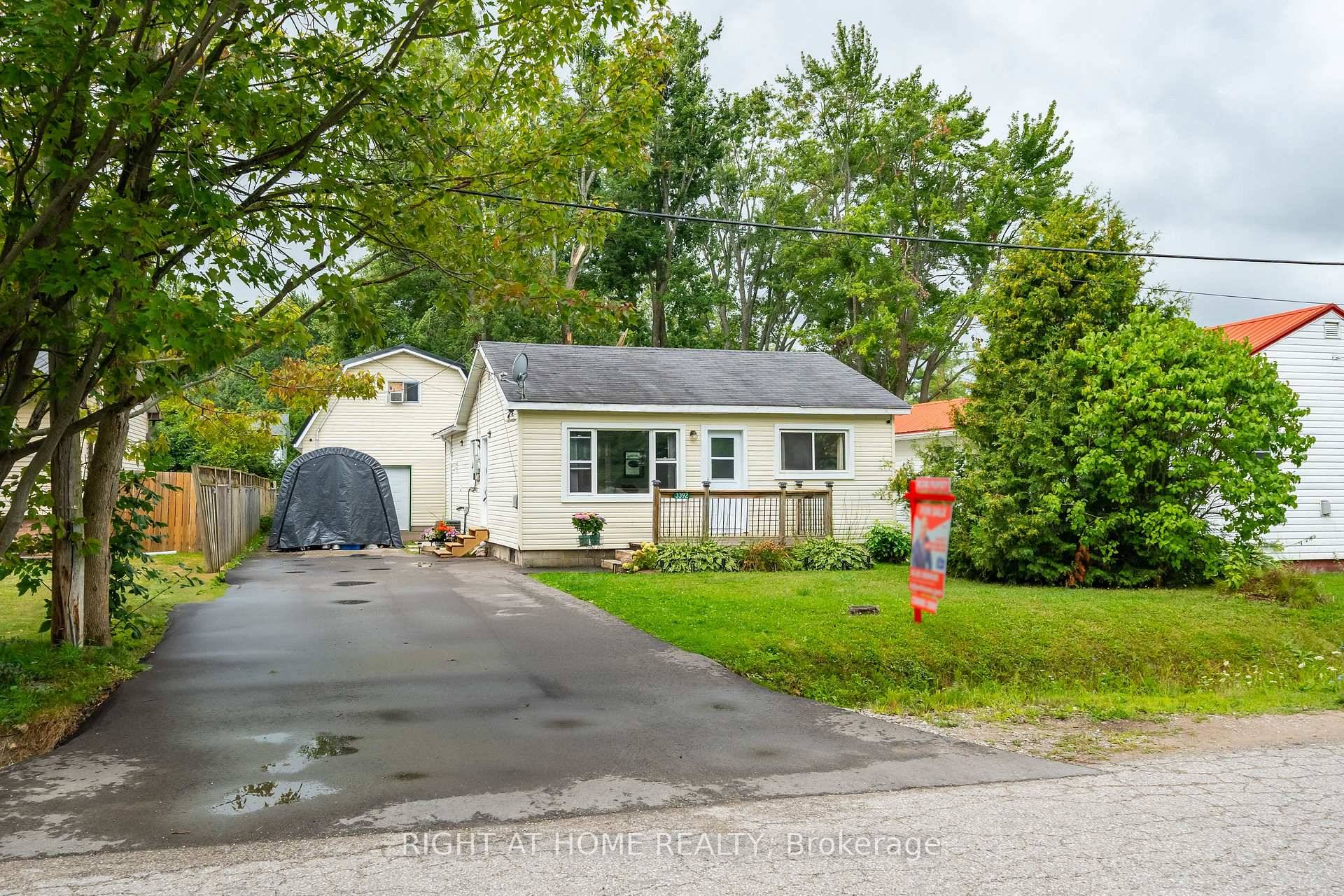 Lakeside Living Opportunity Rare Chance To Own Two Equipped Dwellings !