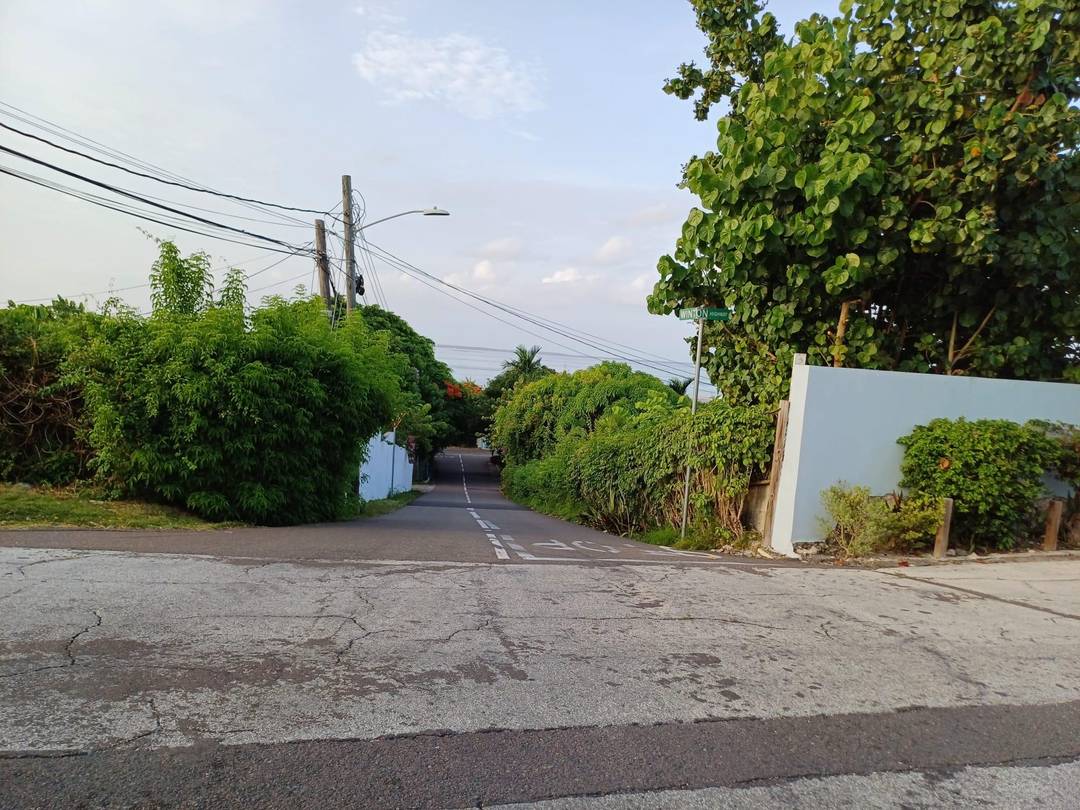 WINTON HEIGHTS VACANT LOT Land New-Providence