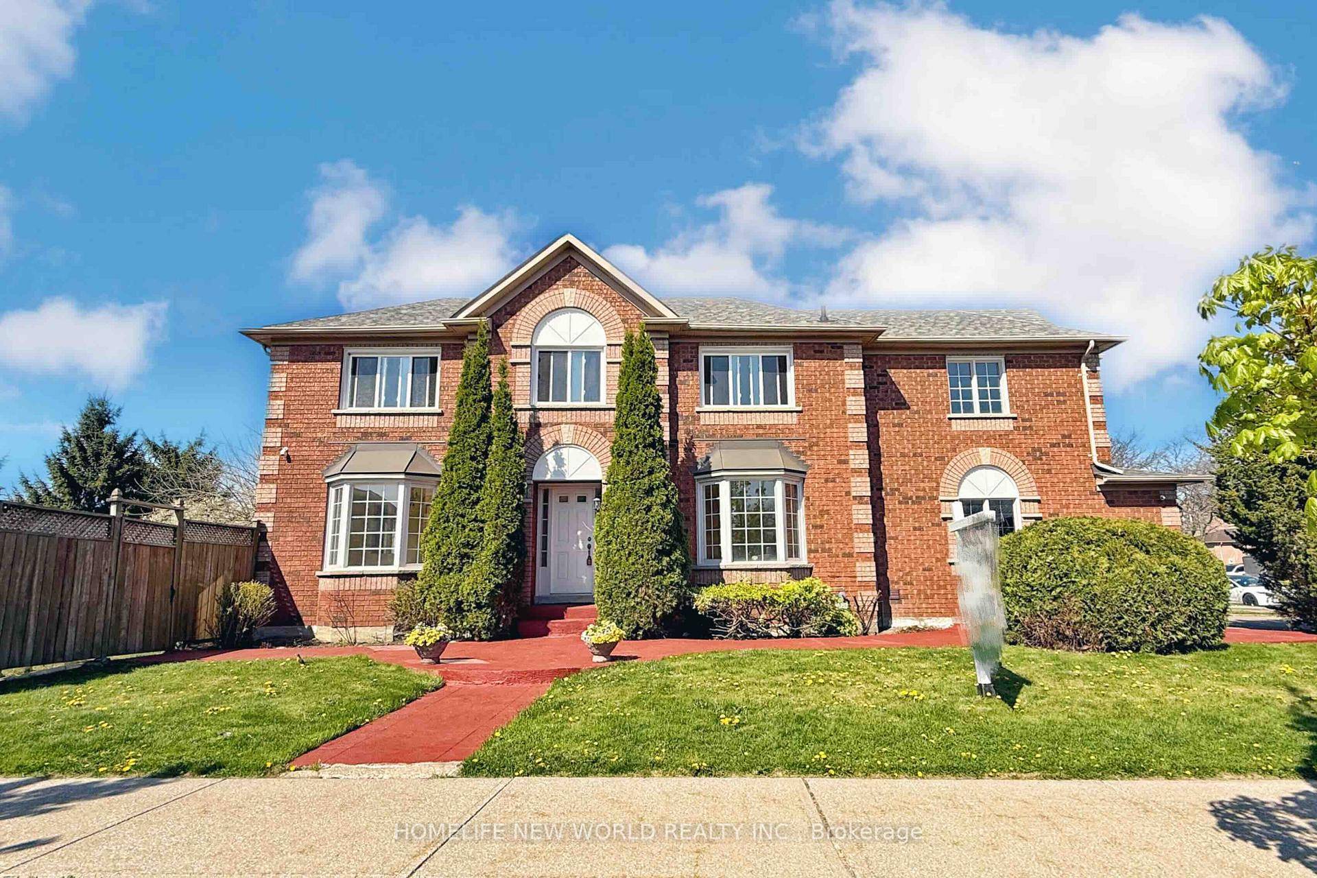 Highly sought after Desirable Neighbourhood Shows To Perfection Inside And Out !