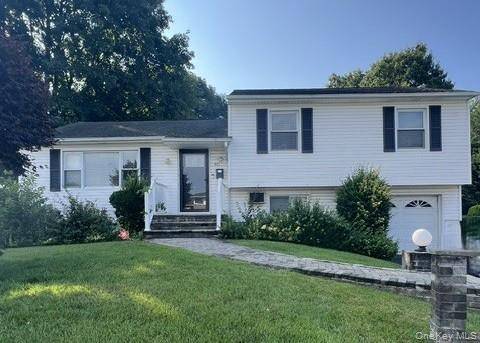Spacious and inviting FULL HOUSE rental offering 4 bedrooms and 2.