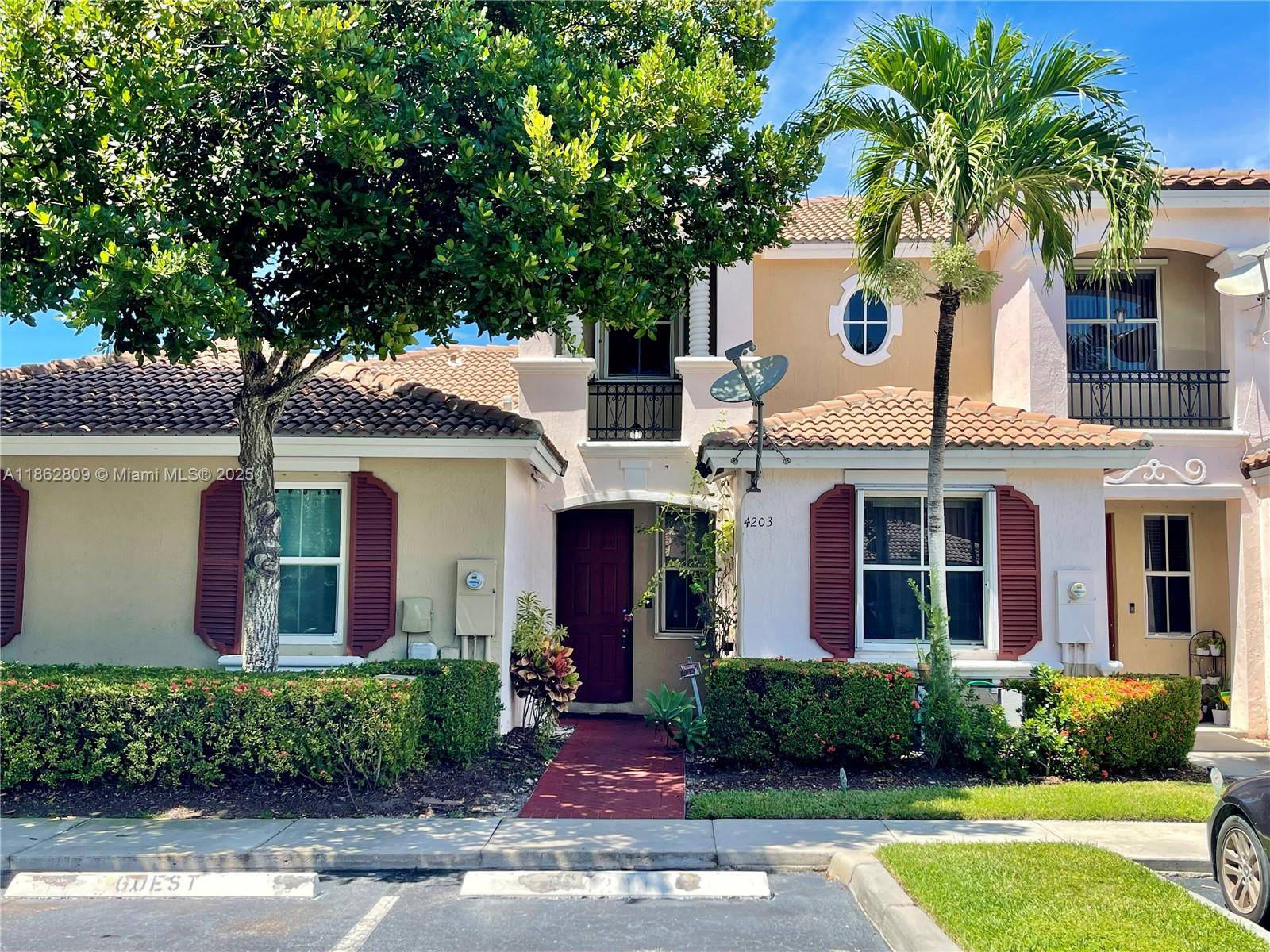 Beautiful 3 bedroom, 3 bathroom townhome located in the gated community of Marbella Cove at Waterstone.