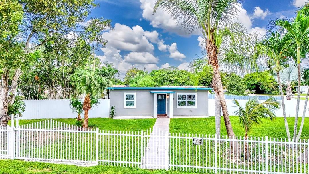 RARE OPPORTUNITY in Homestead !