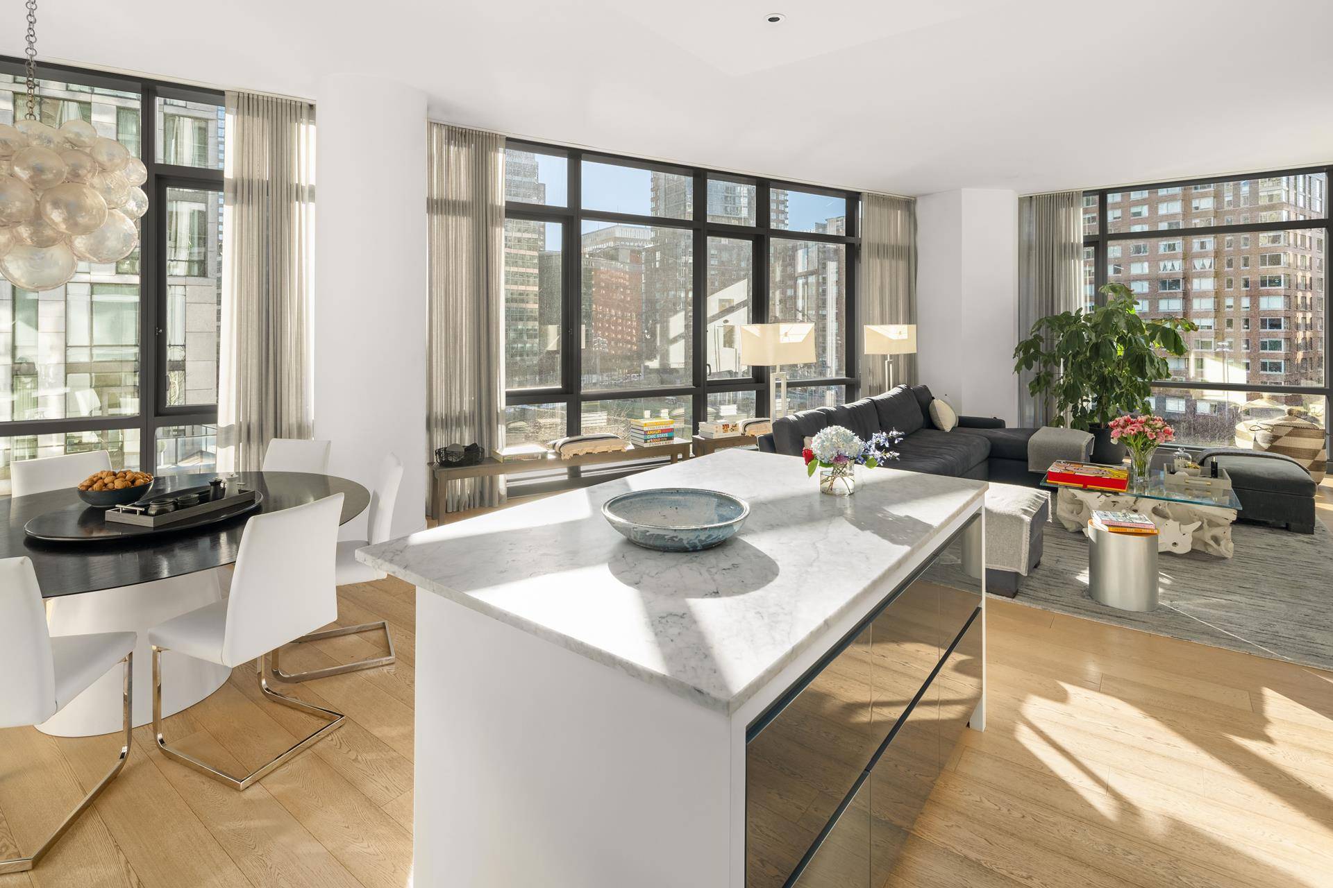 This exceptional 4 bedroom, 4 bathroom Tribeca residence at the coveted 200 Chambers Street condominium is one of the most spacious and impressive homes in the building, offering over 2, ...