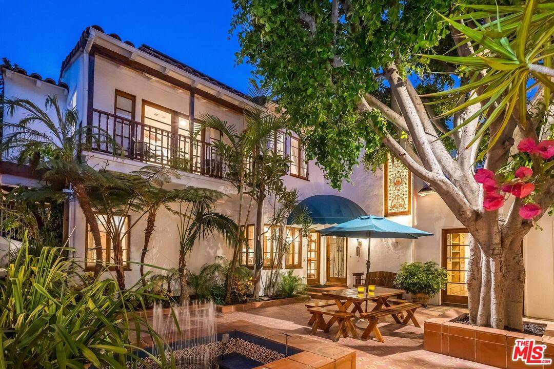 7825   Hillside Ave 5BR Hollywood Hills East La