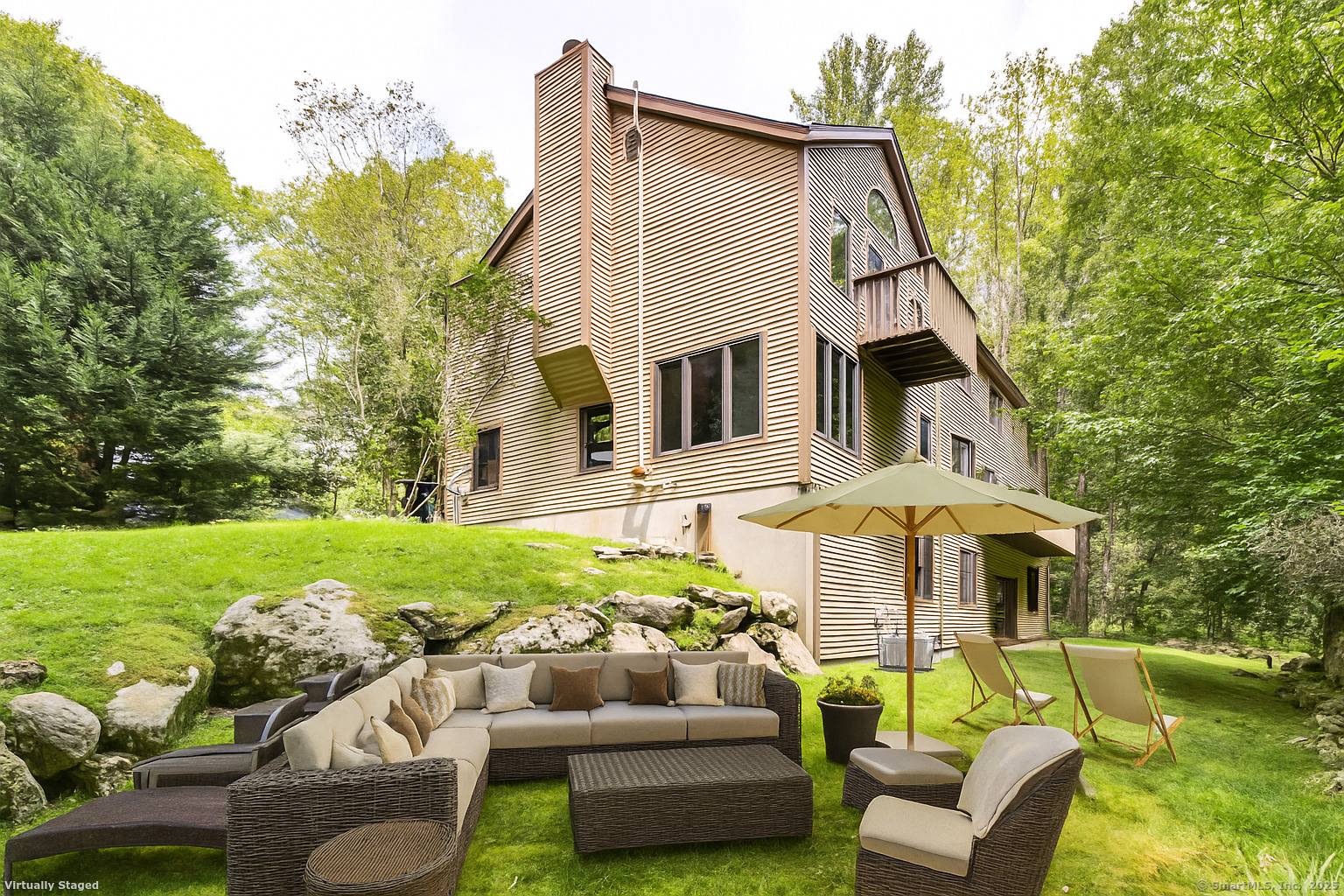 Escape the everyday and indulge in the beauty of your own private retreat.