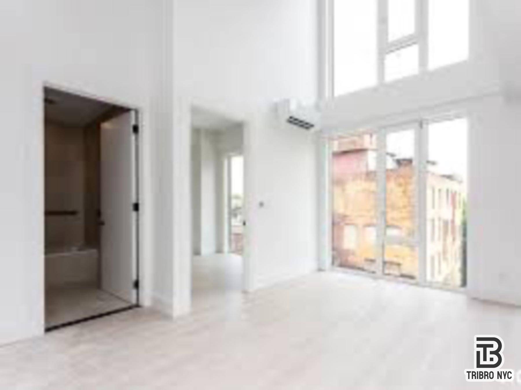 Charming 2 Bedroom, 2 Bathroom Duplex in Prime WilliamsburgThis stunning 2 bedroom, 2 bathroom duplex offers a perfect blend of modern luxury and convenience in the heart of Williamsburg.