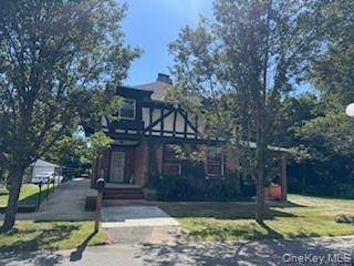 Discover the perfrect rental im the heart of Oakdale !