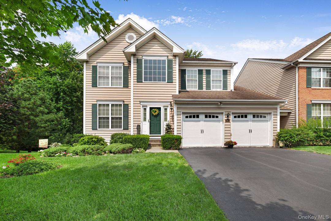 Immaculate Home, lives like a 4 Bedroom on the top floor PLUS a LEGAL IN LAW Suite on the lower level, with a private walk out patio.