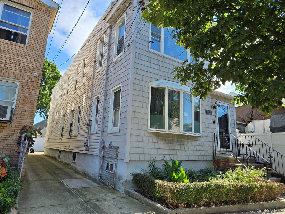 Extra large two family home in the desirable Briarwood area !