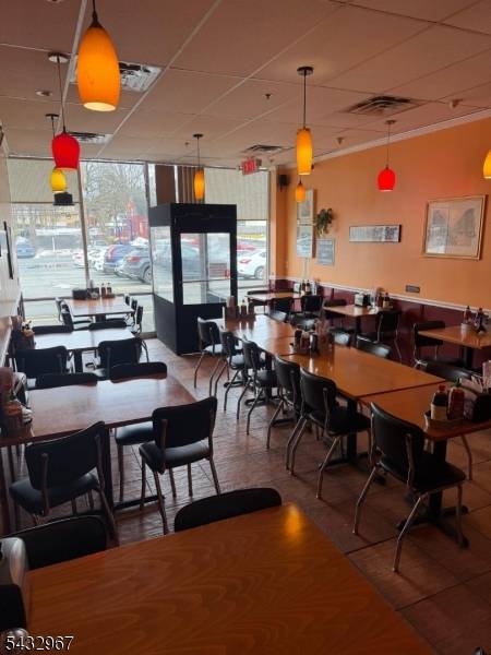 Seize the rare opportunity to own Binh Duong IV, a highly successful and beloved Vietnamese culinary staple boasting stellar, top rated reviews across both Google and Yelp.
