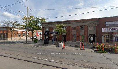 2 BEDROOM UNIT APARTMENT ABOVE RETAIL 5 MIN WALK TO HUMBER COLLEGE LAKESHORE CAMPUS CLOSE TO ALL AMENITIES
