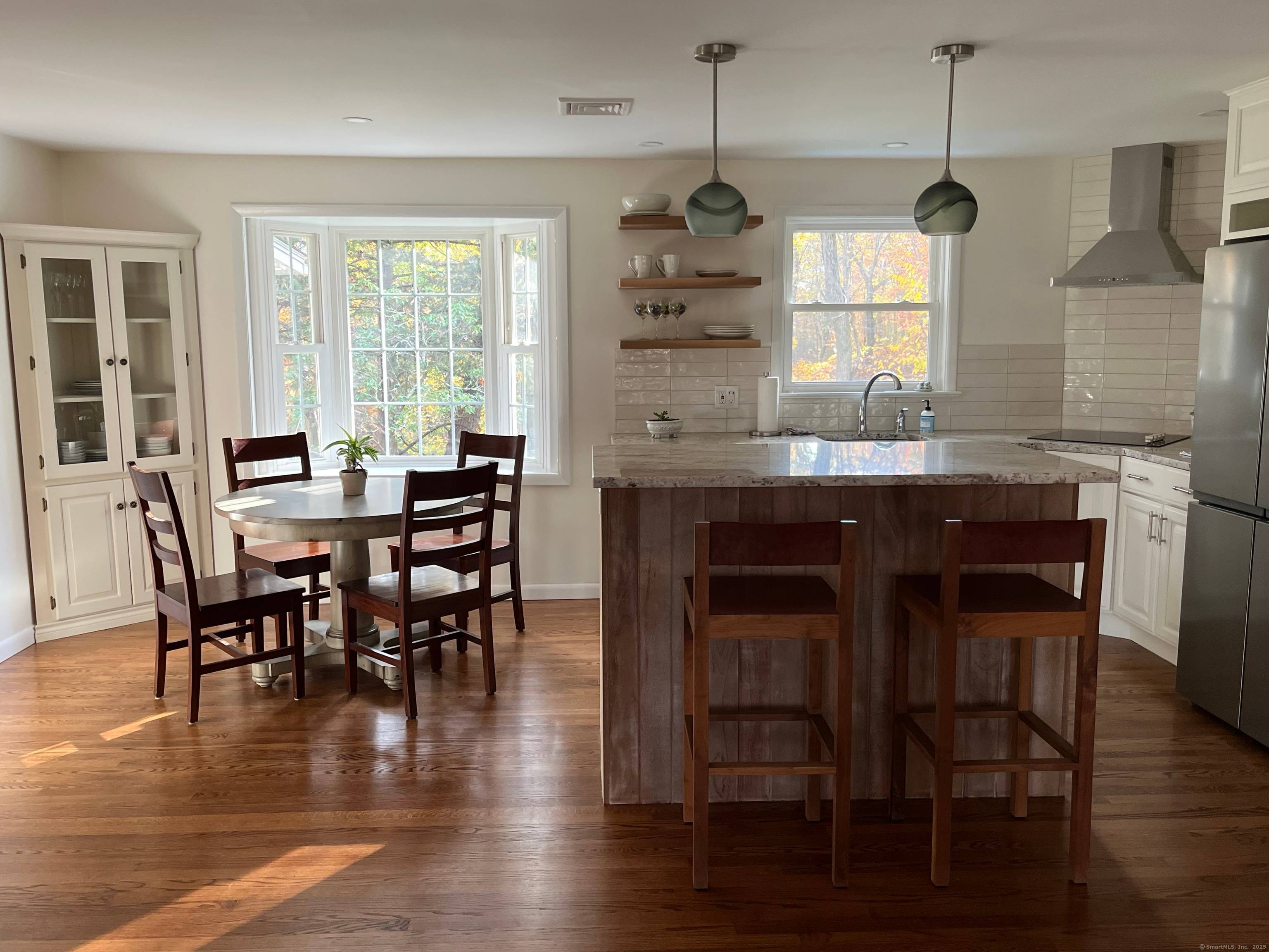 All one level no stairs. Move in ready Newly remodeled all in new condition.
