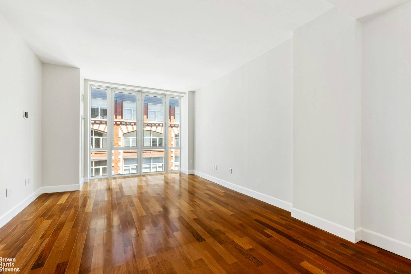 NEW LISTING ! LARGE ONE BEDROOM IN FULL SERVICE BOUTIQUE CHELSEA CONDO !