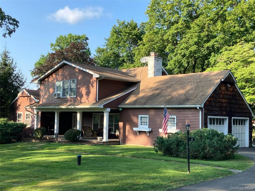 Nestled on a charming tree lined street, this oversized Montebello Suffern Contemporary Colonial offers the perfect blend of comfort, character, and convenience.