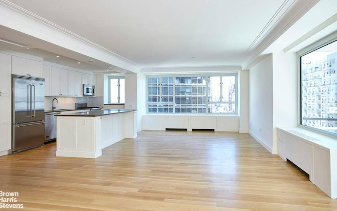 MANHATTAN HOUSE 3 bedroom, 3 bathroom apartment BACK ON THE MARKET !