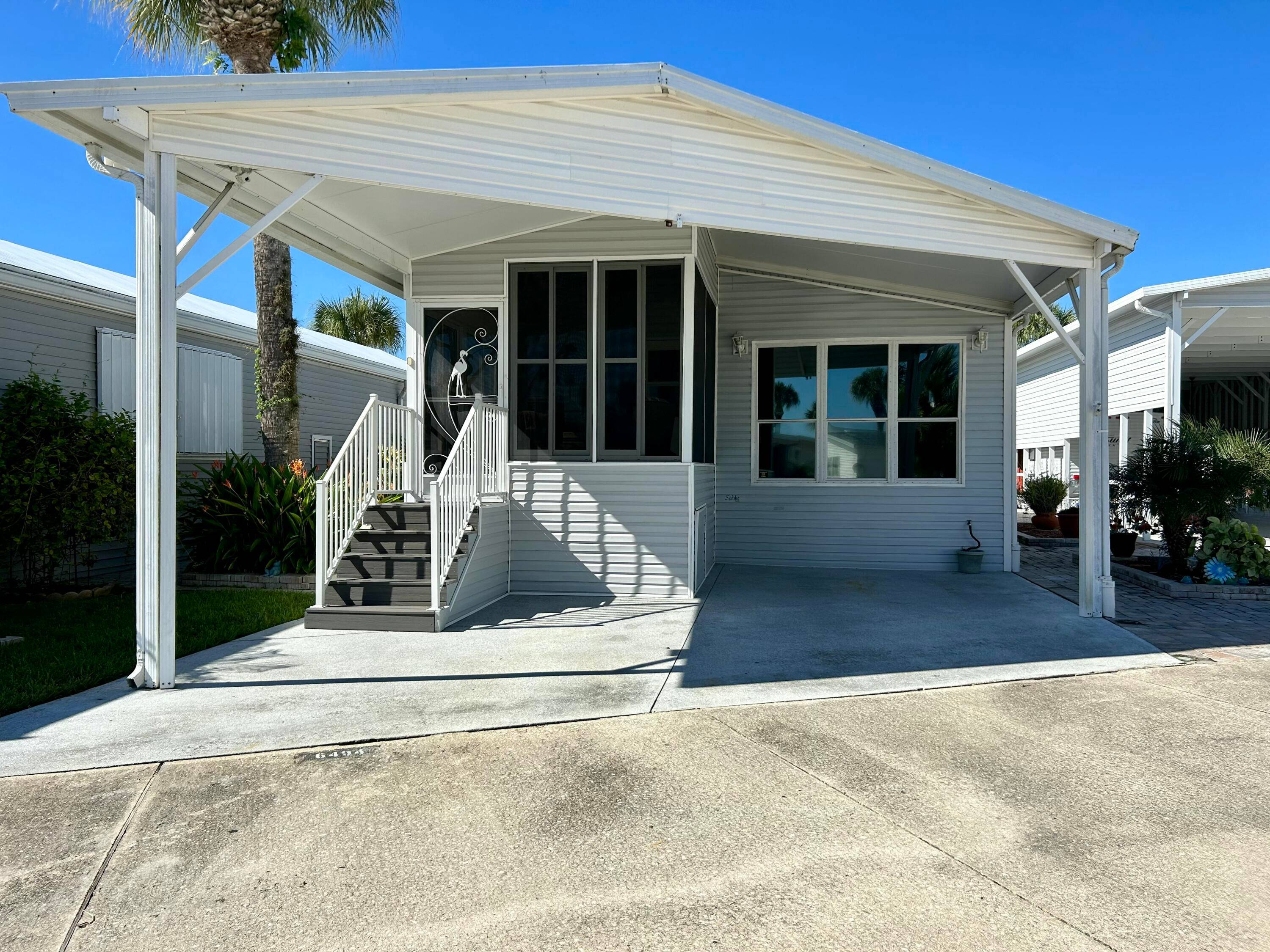 Move In Ready Fully Furnished 1 Bedroom, 2 Bath Home.