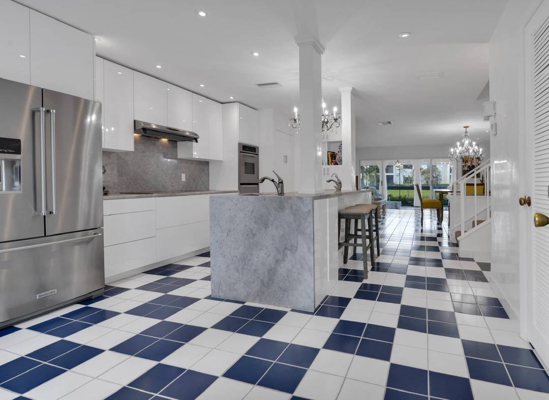 Beautifully Renovated Residence in the Greens of Boca Lago.