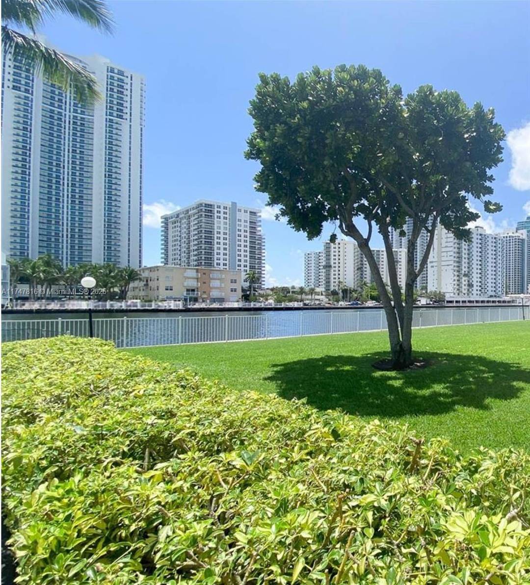 Spacious amp ; Remodeled Corner Unit on the Intracoastal with spectacular views.