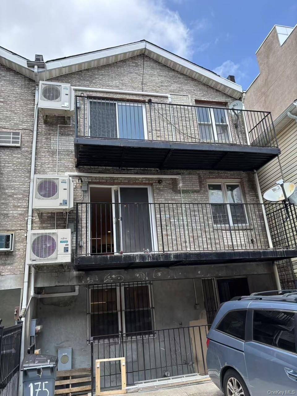 Fully renovated 4 bedroom 3 full bathroom, walk in 1st floor duplex w spacious fully renovated basement amp ; 4 separate entrances, laundry in unit, private own paver backyard.