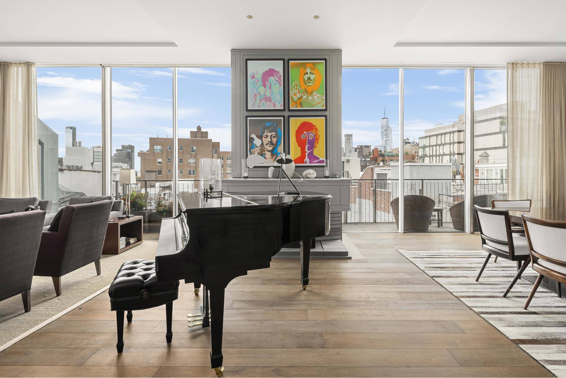 Reduced ! Open South facing full city views !