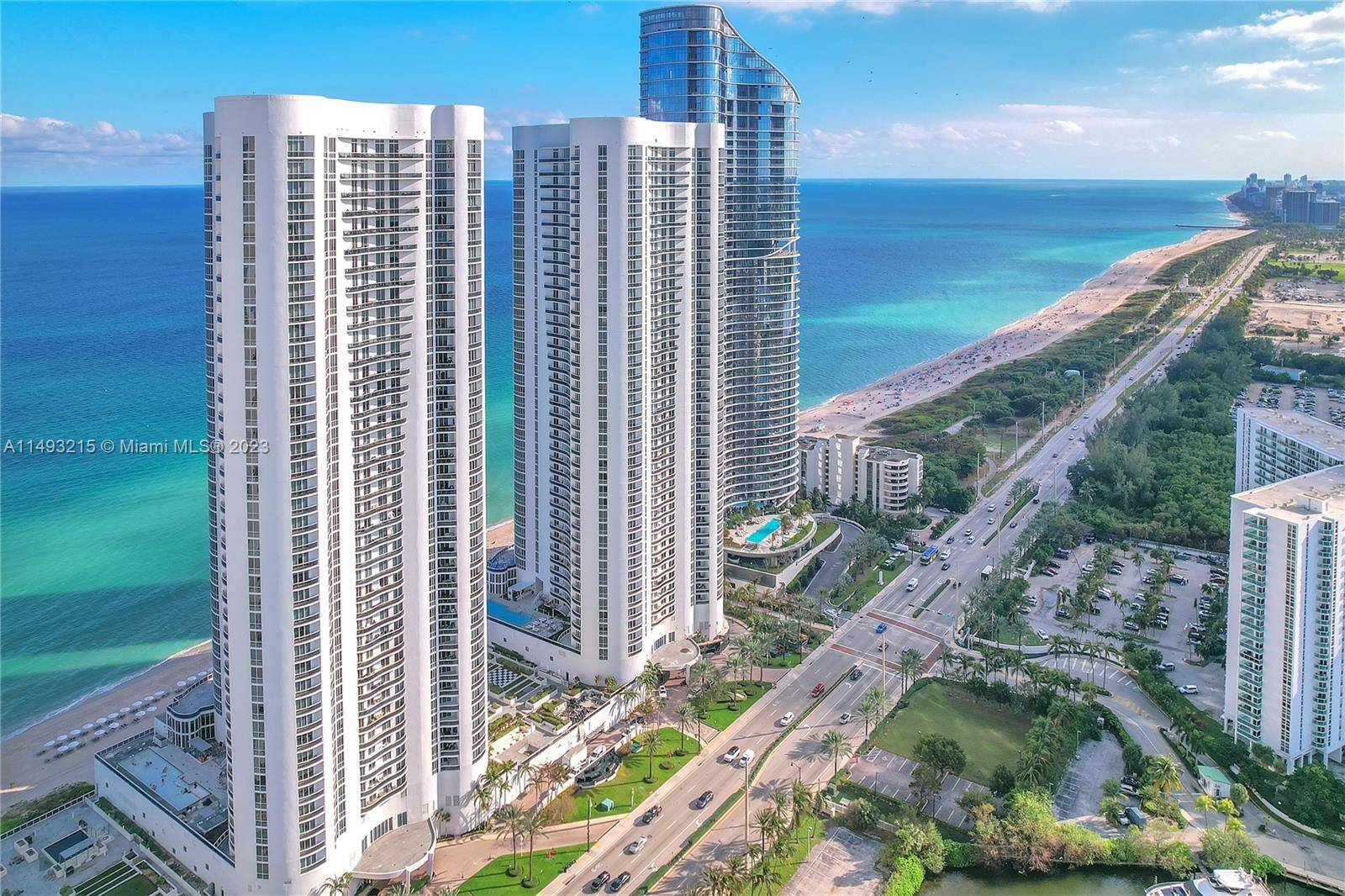 A great opportunity, turn key ready to live in Trump Towers II, Sunny Isles Beach !