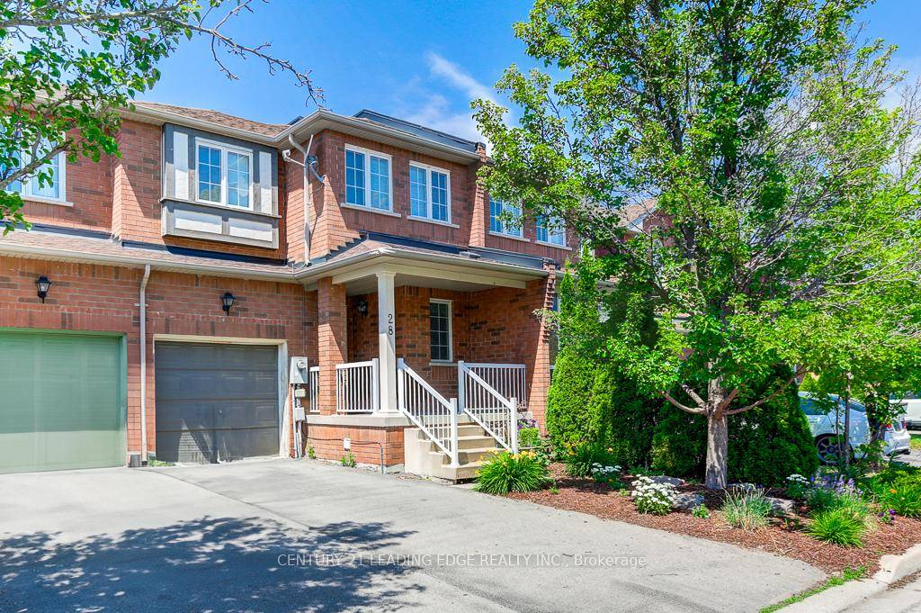 Beautiful 3 1 Bedroom Townhouse in Berczy, Markham Well maintained and move in ready, this spacious townhouse is located in the highly sought after Berczy community.
