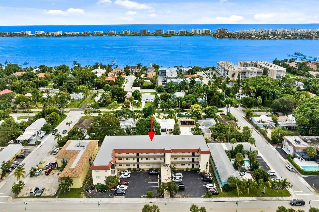 All ages, pet friendly. Beautifully renovated corner condo 2 bed 2 bath.