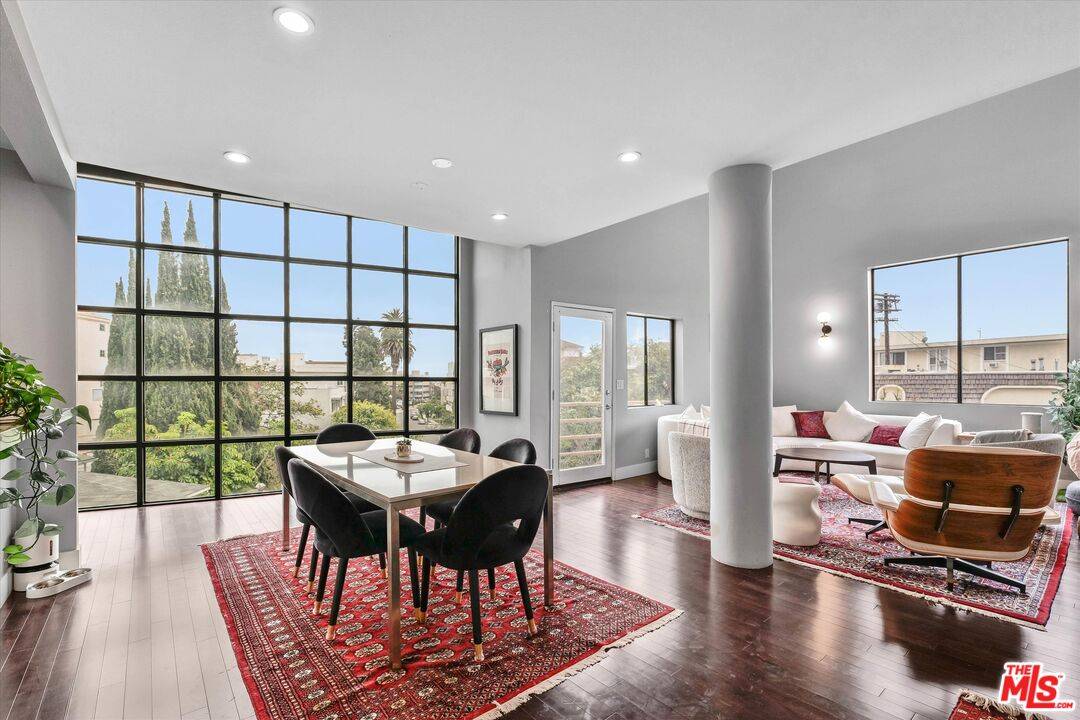 1670 Malcolm Ave 2.0 Westwood LA