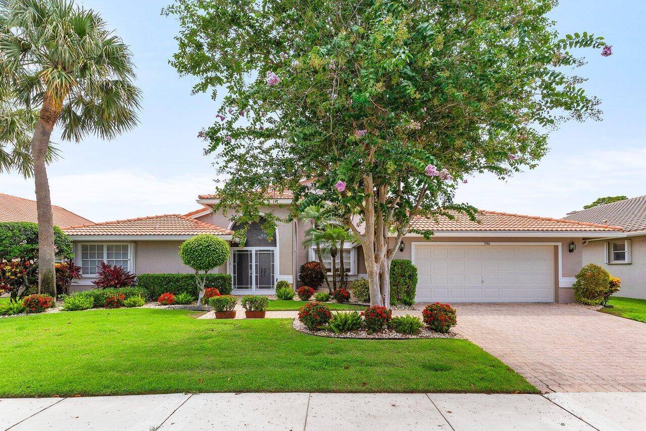 PRIME LOCATION. Nestled on a premium lot in the sought after, 24 7 manned, guard gated community of Lakeridge Falls, this bright and airy 3 bedroom, 2 bathroom home offers ...