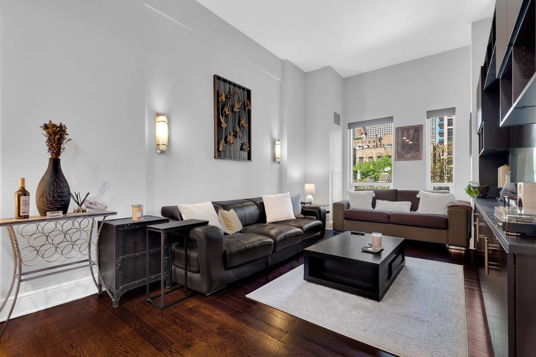 TURNKEY TURTLE BAY LUXURY W PRIVATE BALCONY, MODERN FINISHES, amp ; STYLISH FURNITURE Elegant, amenity rich Manhattan living awaits in this sun splashed furnished 1 bedroom, 1 bathroom rental graced ...