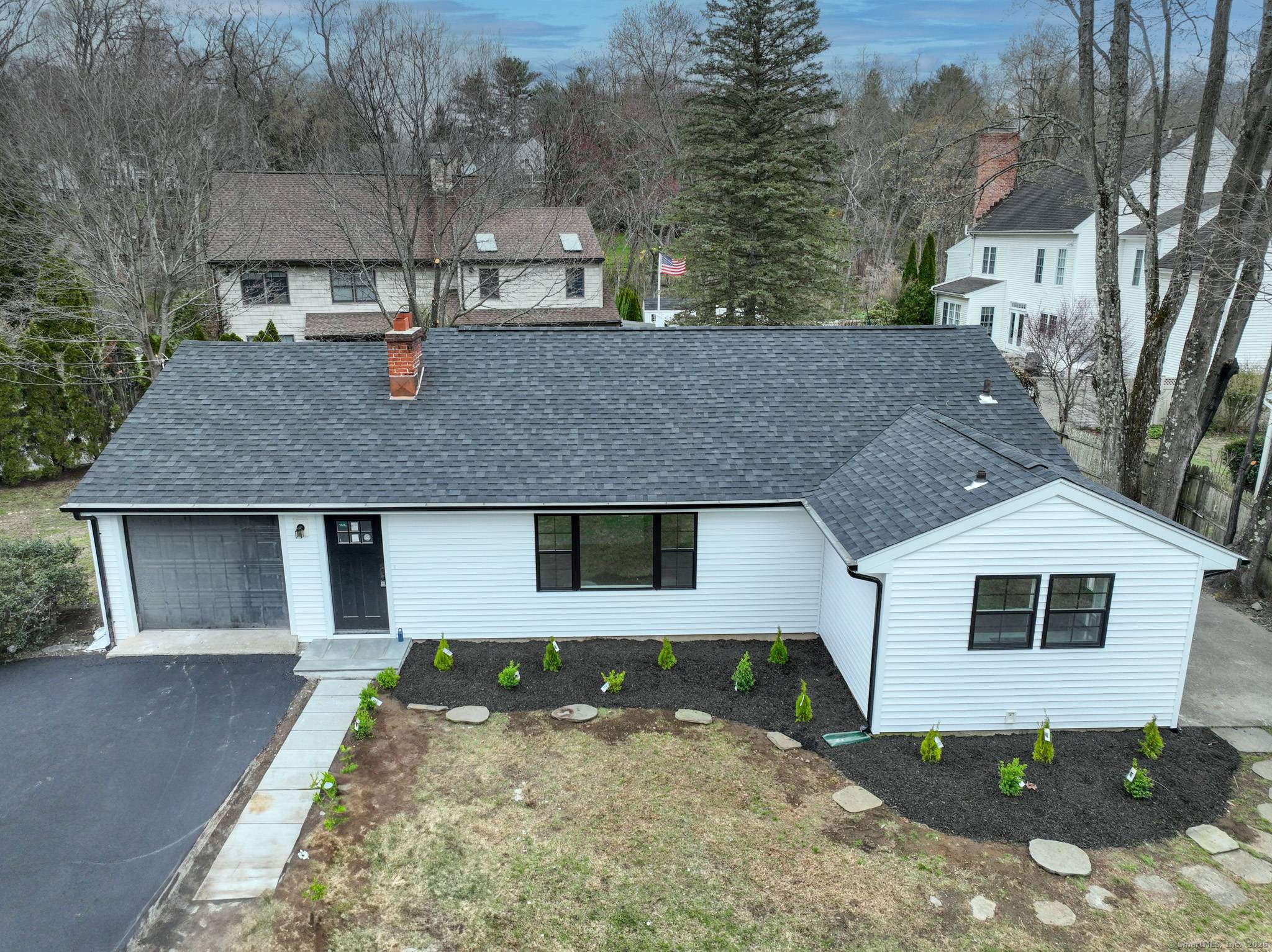 Welcome to 101 Parade Hill, a masterpiece of modern design in the prestigious town of New Canaan, CT.