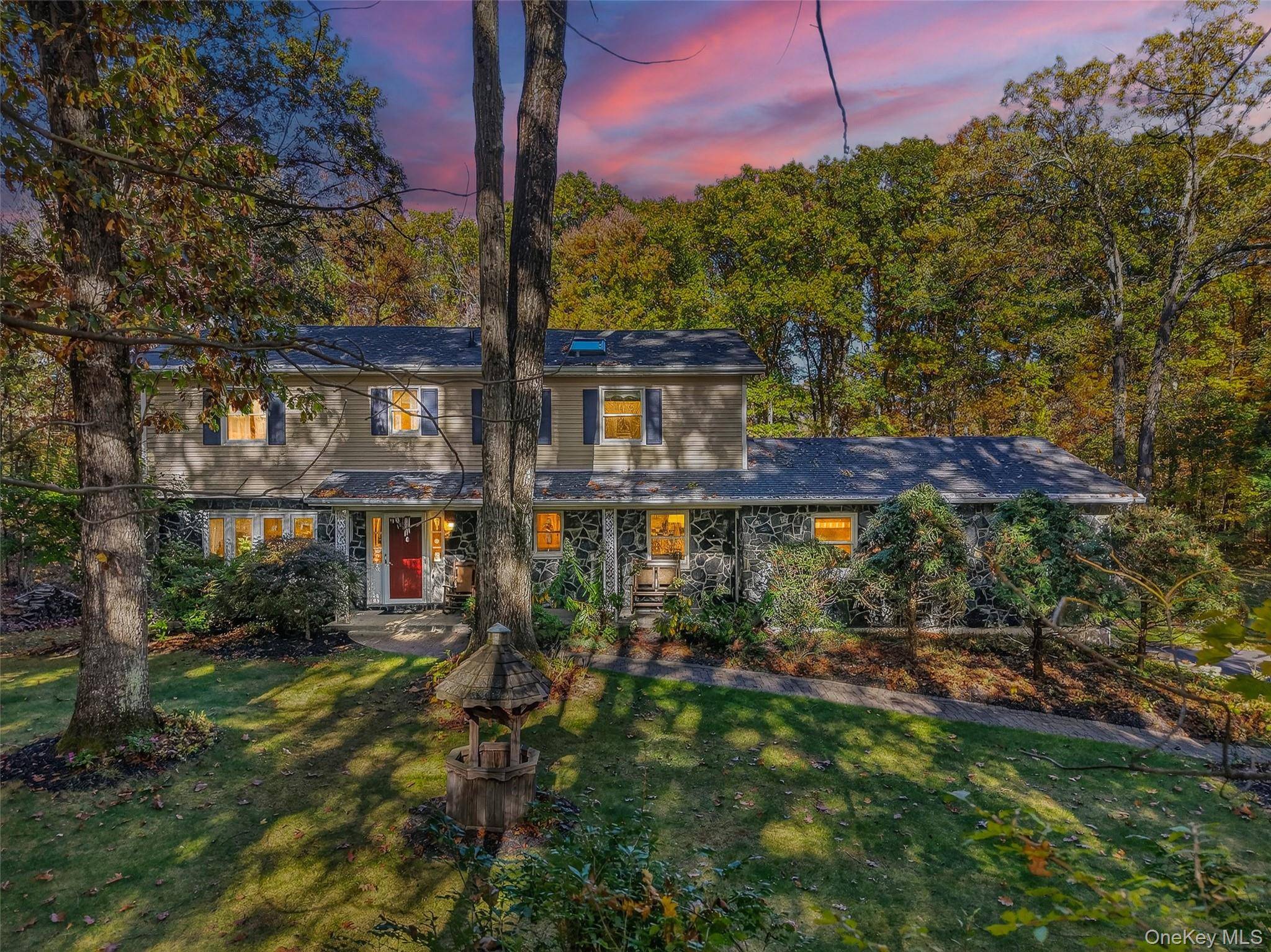 Welcome to 23 Marcella Blvd !