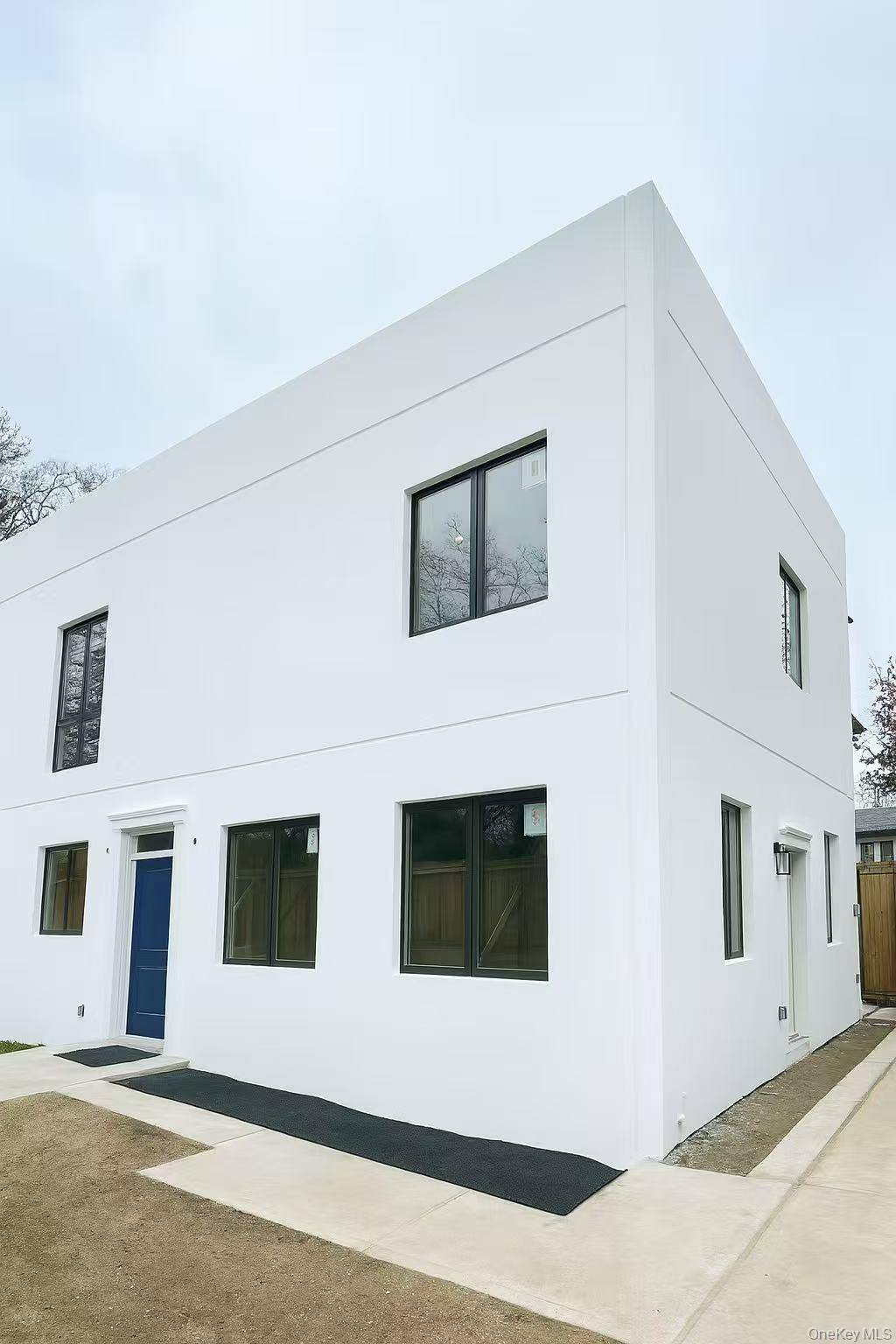 Brand new luxury single family home in prime Bayside location !