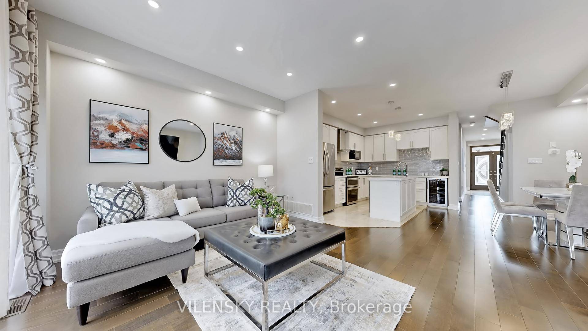 Welcome To Thornhill Woods Beautiful Semi Detached Home In A Family Friendly Neighbourhood !