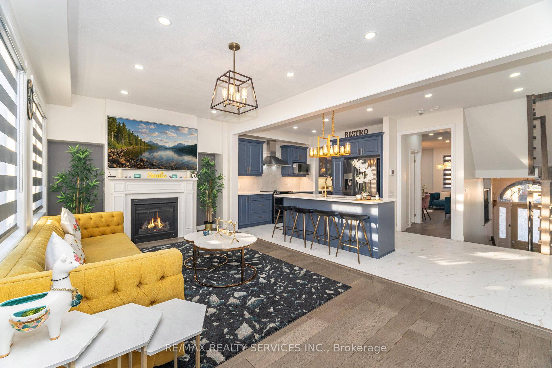 Rare To Find Tandem Car Garage Luxury Rosehaven Built Fully Freehold Double Car Garage Townhouse With Backyard Immaculate 3 Bedrooms Luxury Freehold Town With 1 Bedroom Finished Walkout Basement With ...