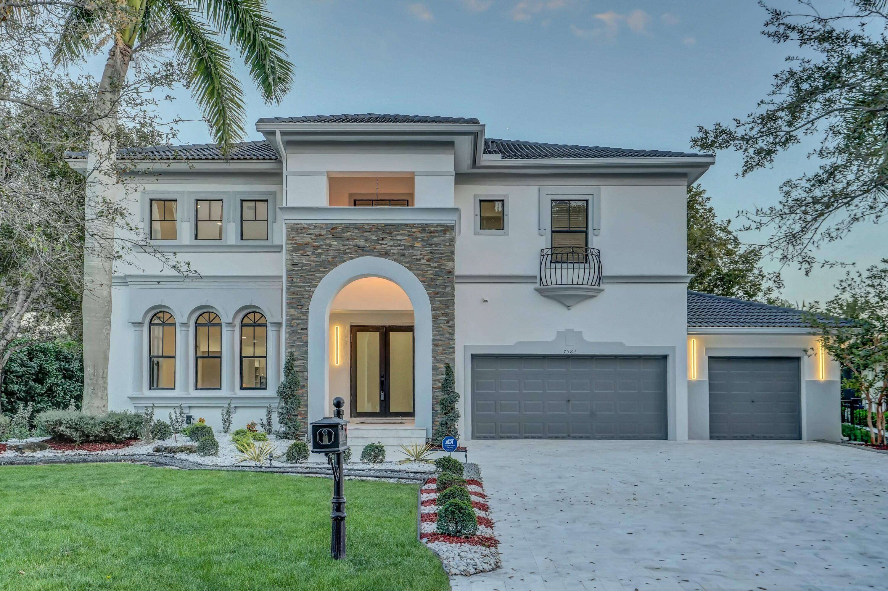 Welcome to this fully renovated home in the prestigious community of Heron Bay in Parkland.