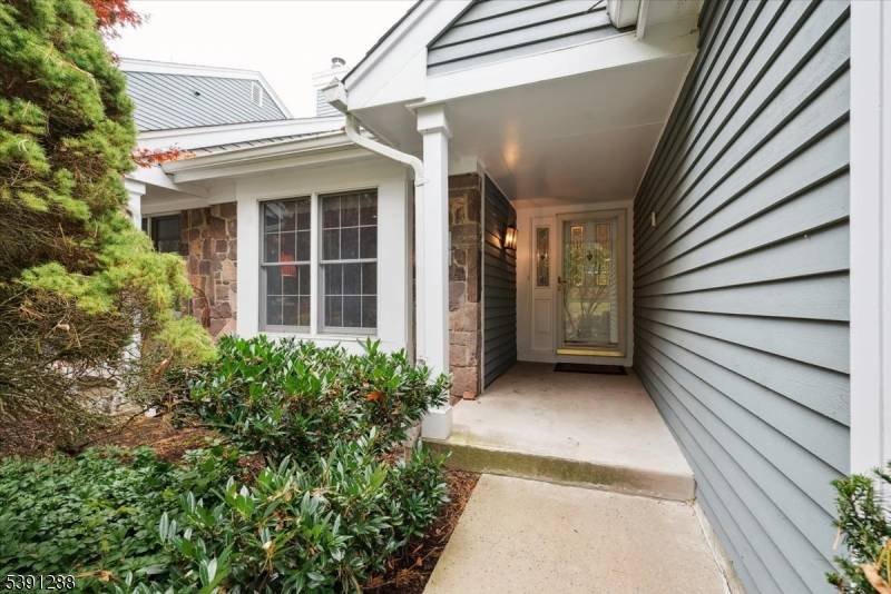 Welcome to this beautifully appointed 2 bedroom, 2.