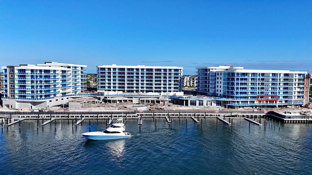 Move in this year to Residence 103B at The Ritz Carlton Residences, Palm Beach Gardens.