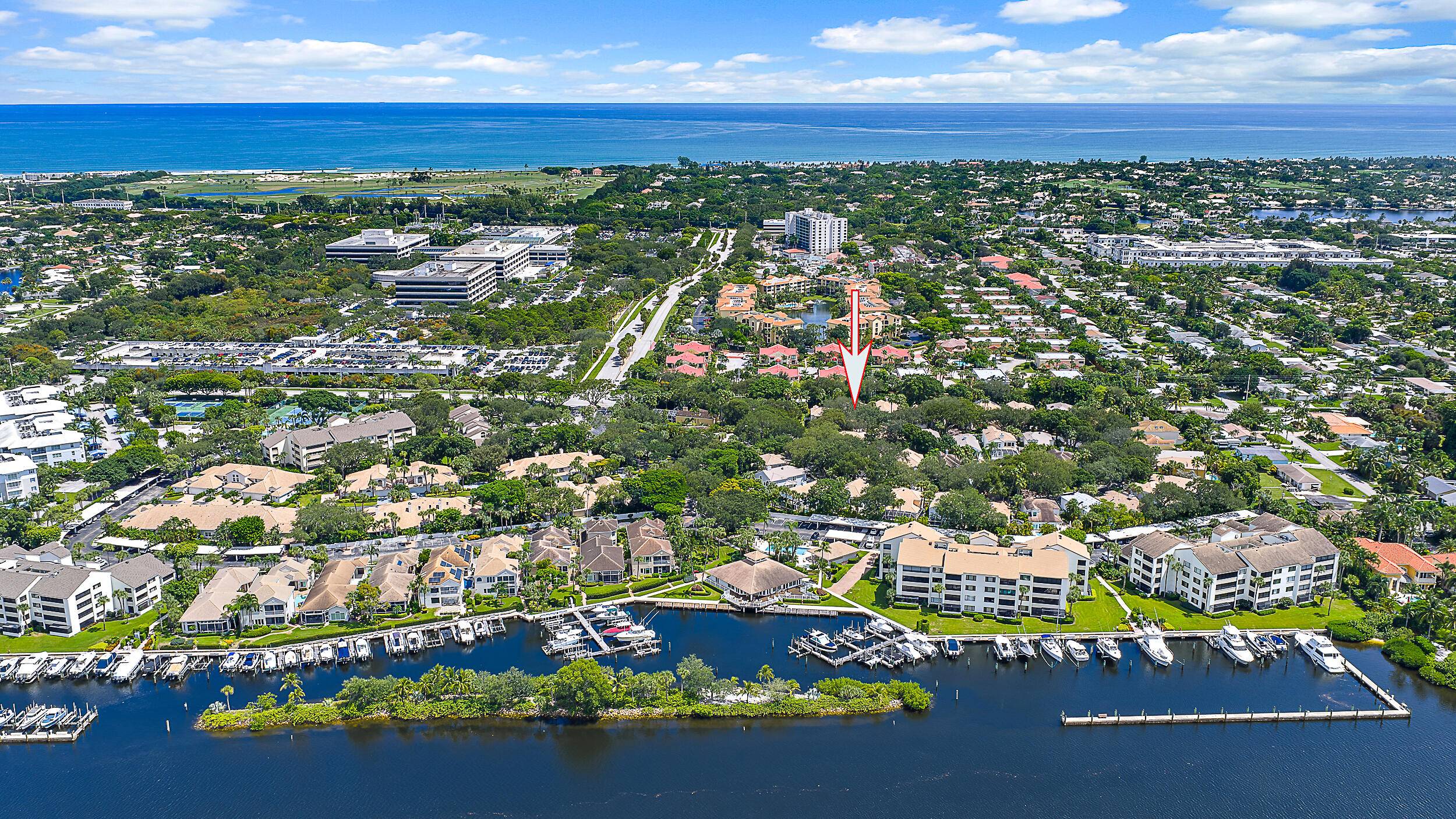 Located in the Intracoastal front gated community of Oak Harbour this recently renovated home is close to area beaches and has access to rentable boat slips within the community.